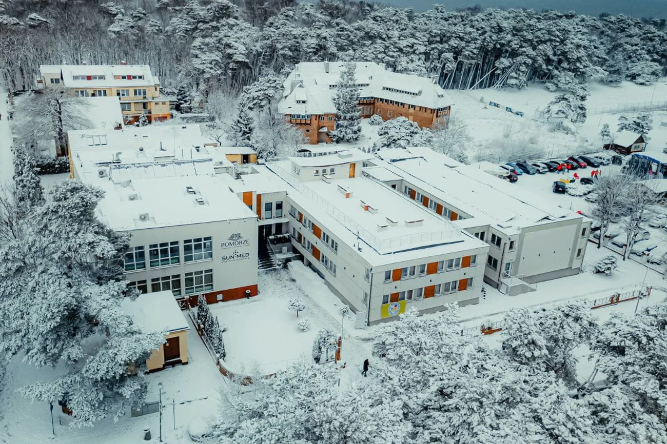 Pomorze Resort Zdrowia i Wypoczynku w Ustce zimą, 100 m od morza